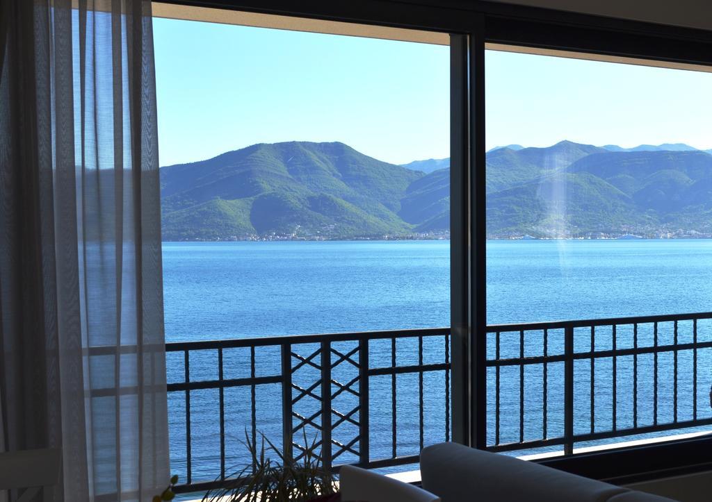 Villa Krasici 蒂瓦特 外观 照片