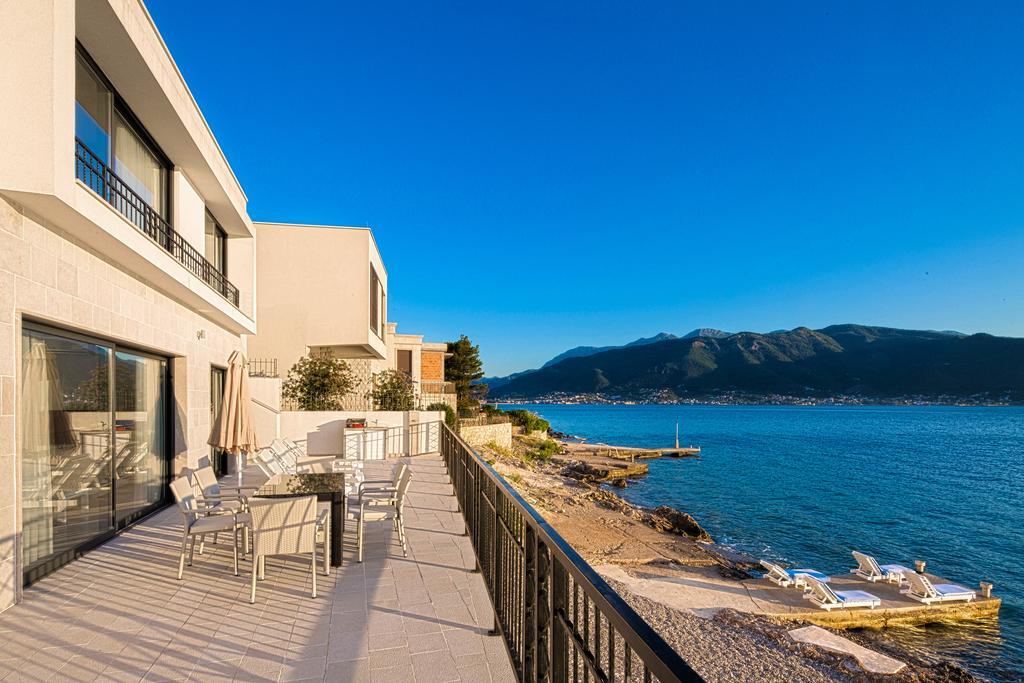 Villa Krasici 蒂瓦特 外观 照片
