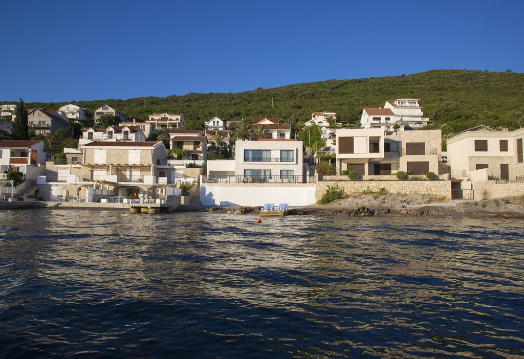 Villa Krasici 蒂瓦特 外观 照片