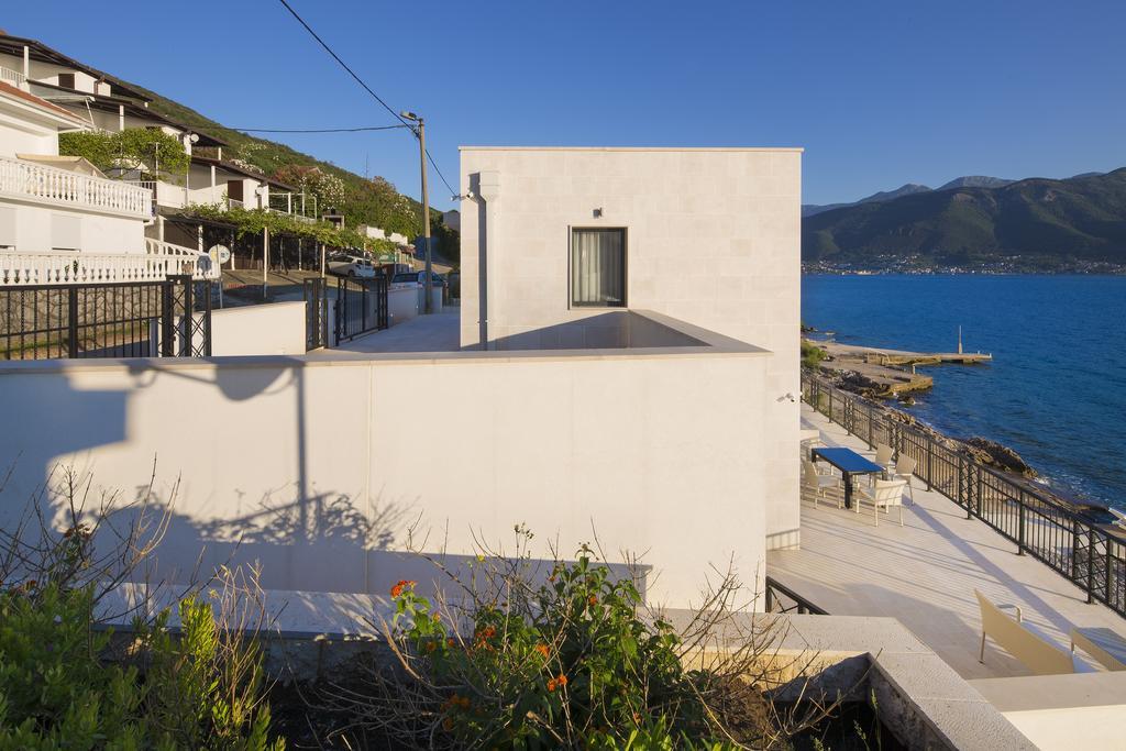 Villa Krasici 蒂瓦特 外观 照片